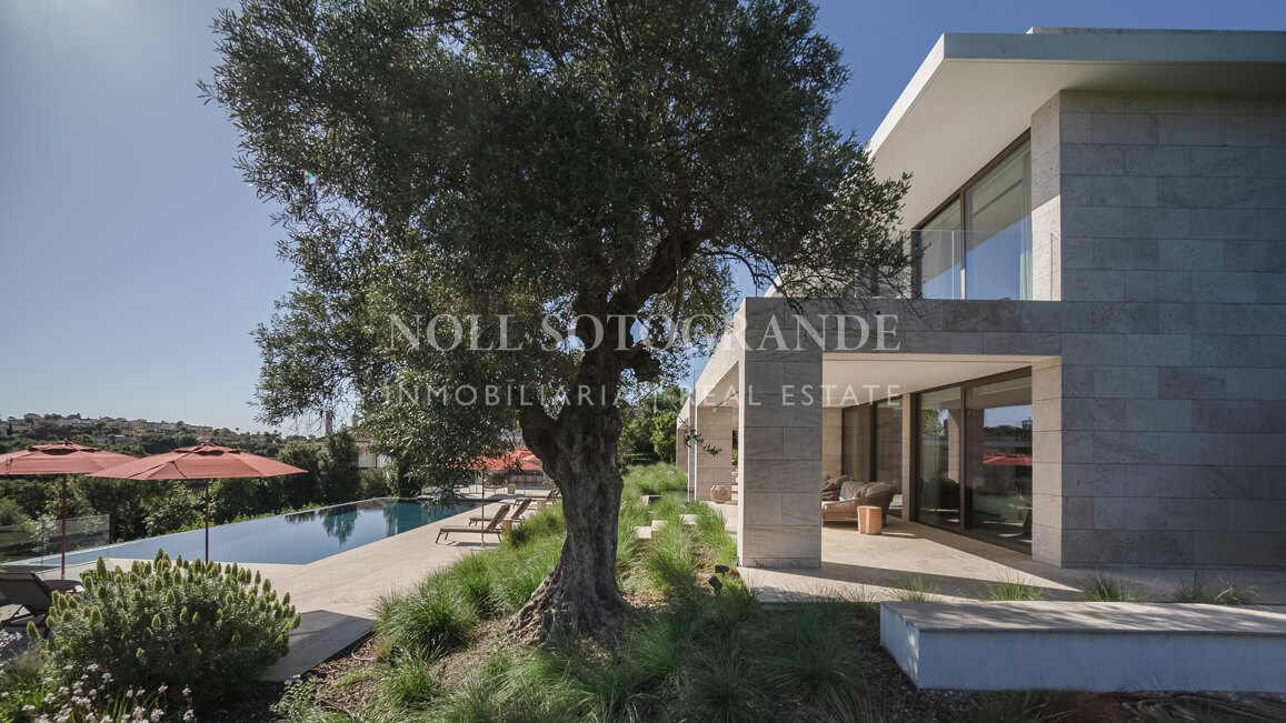 Ikonisches Wohnen in erster Golflinie