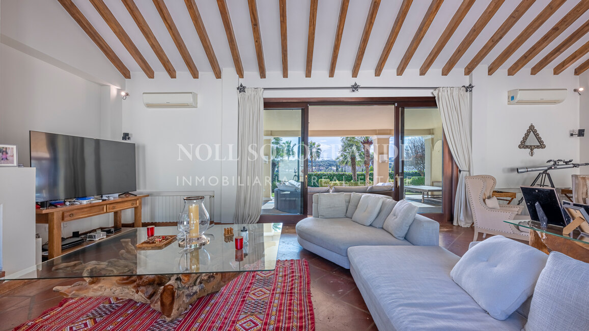 Villa Fuchasia, zum Verkauf in Sotogrande Alto