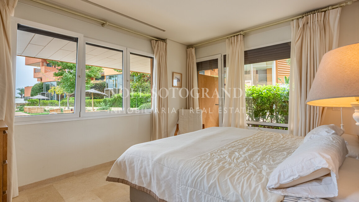 Erdgeschoss-Wohnung in Ribera del Marlin, Sotogrande