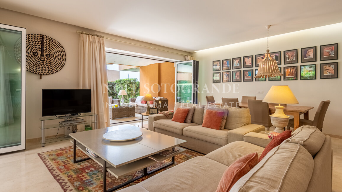 Erdgeschoss-Wohnung in Ribera del Marlin, Sotogrande