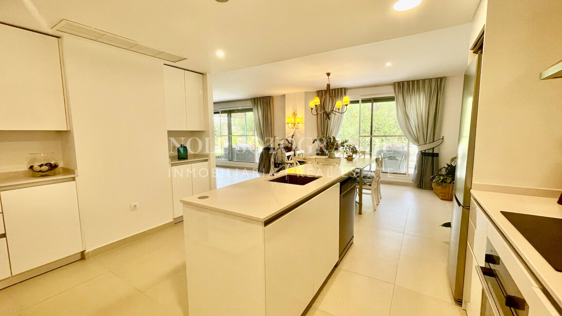 Senda Chica, La Reserva – Erdgeschosswohnung mit 3 Schlafzimmern