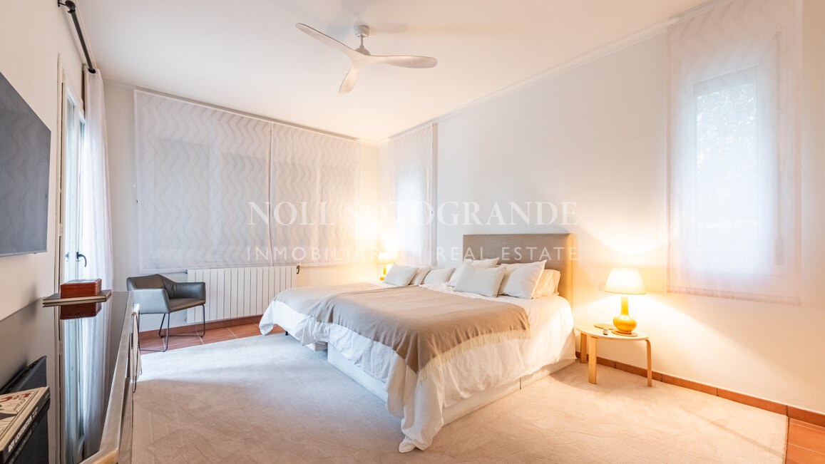 Charming Villa for sale in family -friendly location