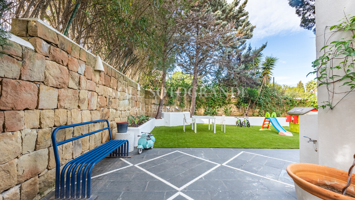 Charming Villa for sale in family -friendly location