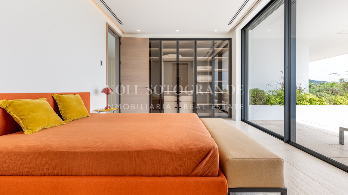 El Refugio - Contemporary Sea-View Villa, Sotogrande Alto