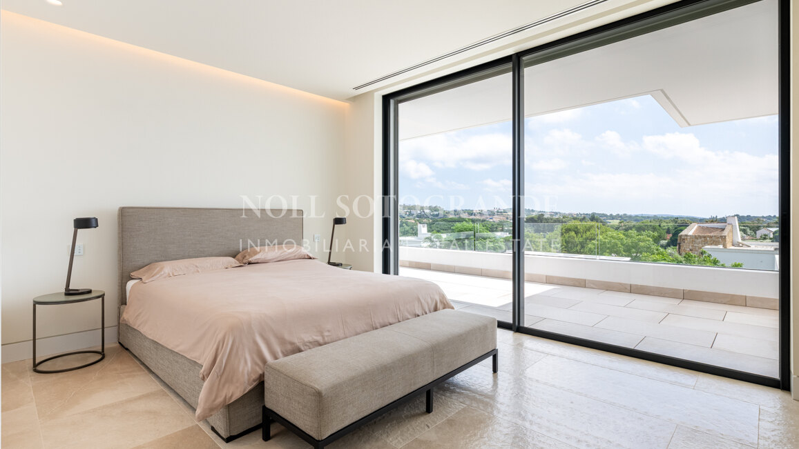 El Refugio - Contemporary Sea-View Villa, Sotogrande Alto