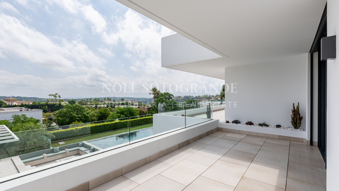 El Refugio - Contemporary Sea-View Villa, Sotogrande Alto