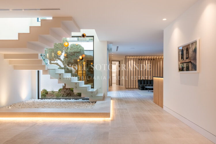 El Refugio – Moderne Villa mit Meerblick, Sotogrande Alto