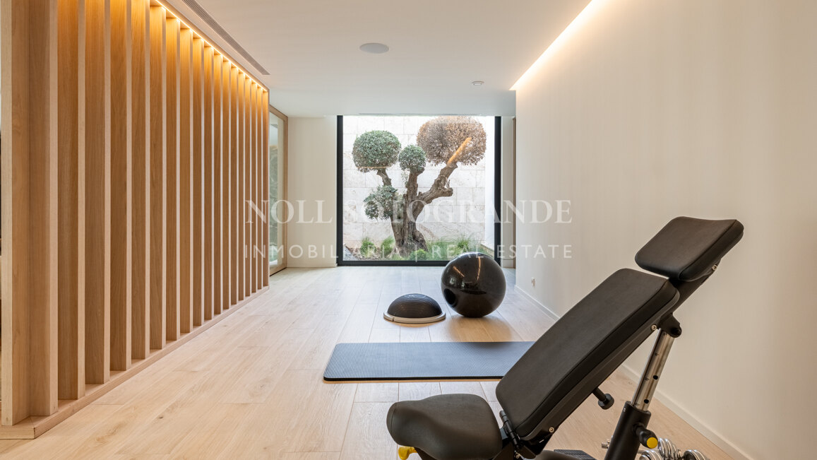 El Refugio - Contemporary Sea-View Villa, Sotogrande Alto