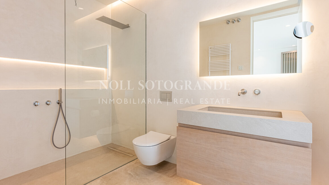 El Refugio - Contemporary Sea-View Villa, Sotogrande Alto