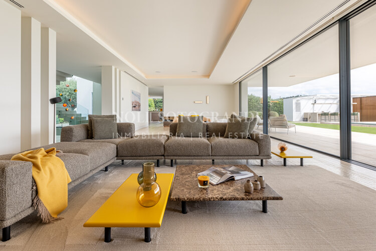 El Refugio – Moderne Villa mit Meerblick, Sotogrande Alto