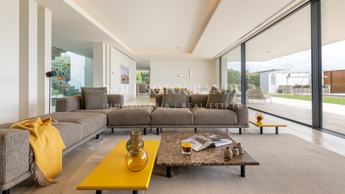 El Refugio - Contemporary Sea-View Villa, Sotogrande Alto