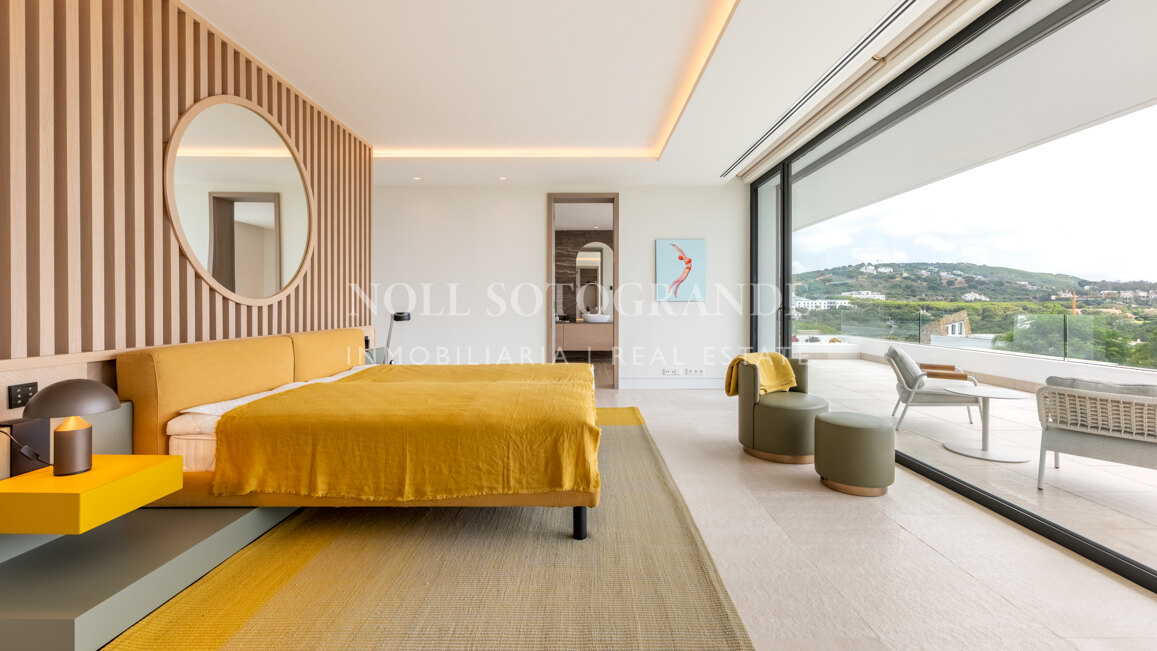 El Refugio - Contemporary Sea-View Villa, Sotogrande Alto