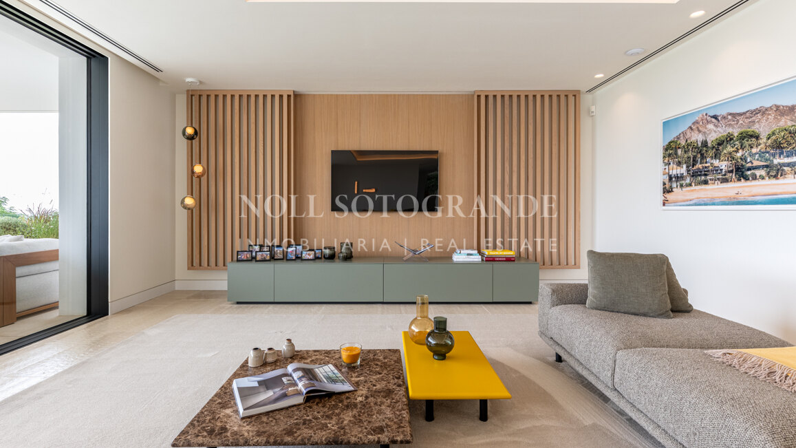 El Refugio - Contemporary Sea-View Villa, Sotogrande Alto