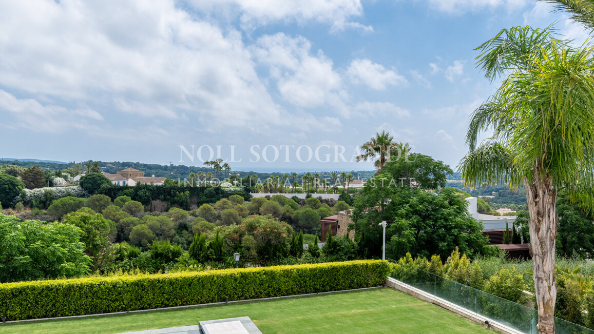 El Refugio - Contemporary Sea-View Villa, Sotogrande Alto