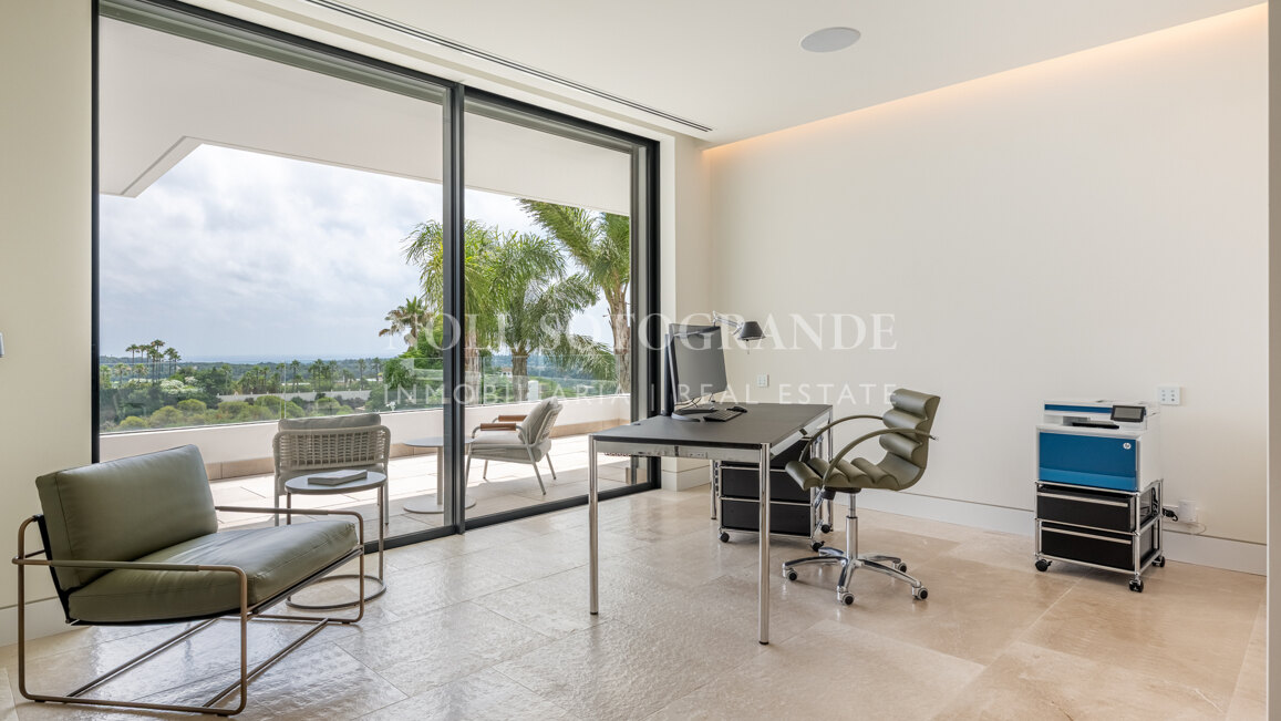 El Refugio - Contemporary Sea-View Villa, Sotogrande Alto