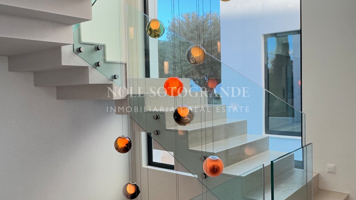 El Refugio - Contemporary Sea-View Villa, Sotogrande Alto