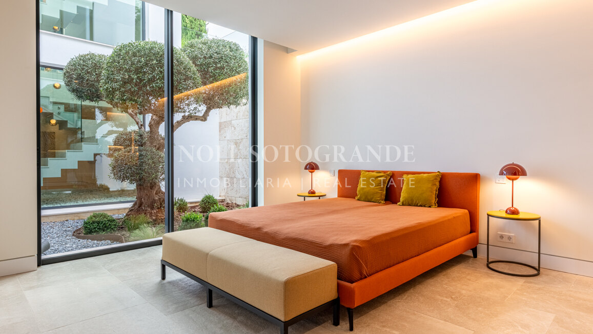 El Refugio - Contemporary Sea-View Villa, Sotogrande Alto