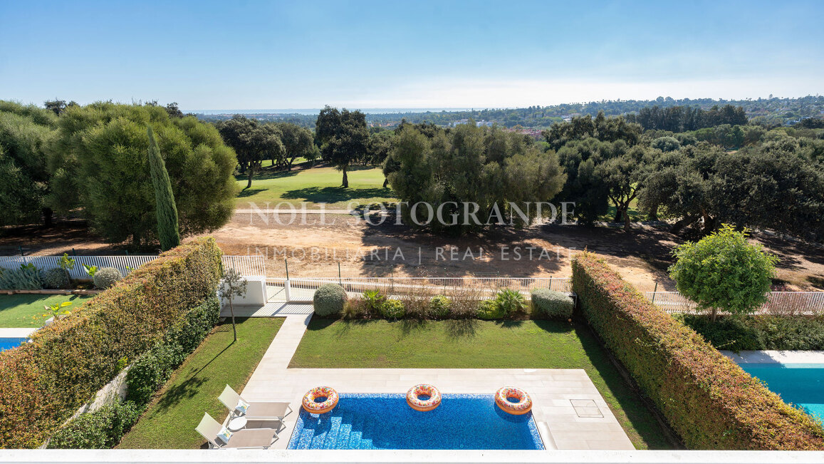 Frontline golf semi-detached villa with sea views for sale in La Reserva Sotogrande