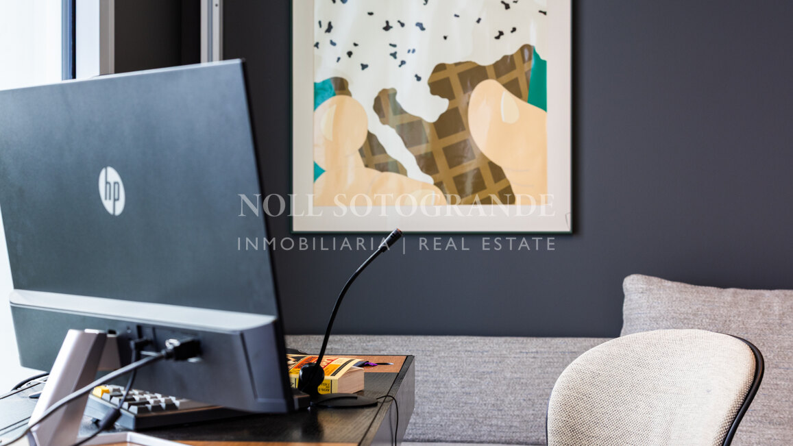 Front line golf property -semi-detached villa for sale