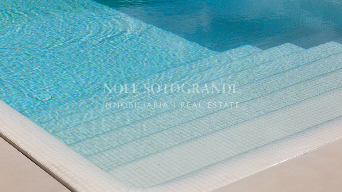 Front line golf property -semi-detached villa for sale