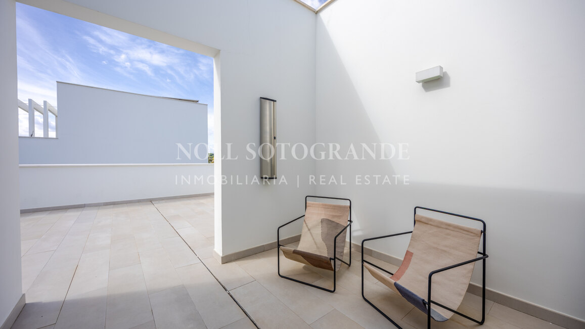 Front line golf property -semi-detached villa for sale