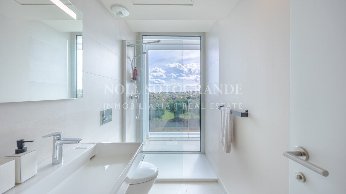 Front line golf property -semi-detached villa for sale