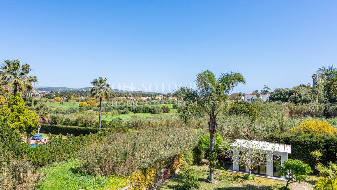 Sotogrande Costa - Casa familiar con piscina y terrazas – 6 dormitorios