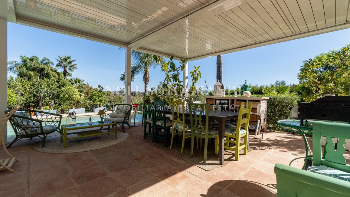 Sotogrande Costa - Casa familiar con piscina y terrazas – 6 dormitorios