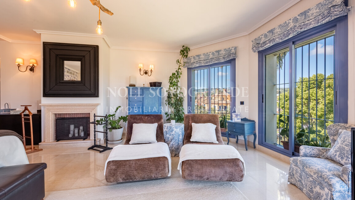 Sotogrande Costa - Casa familiar con piscina y terrazas – 6 dormitorios