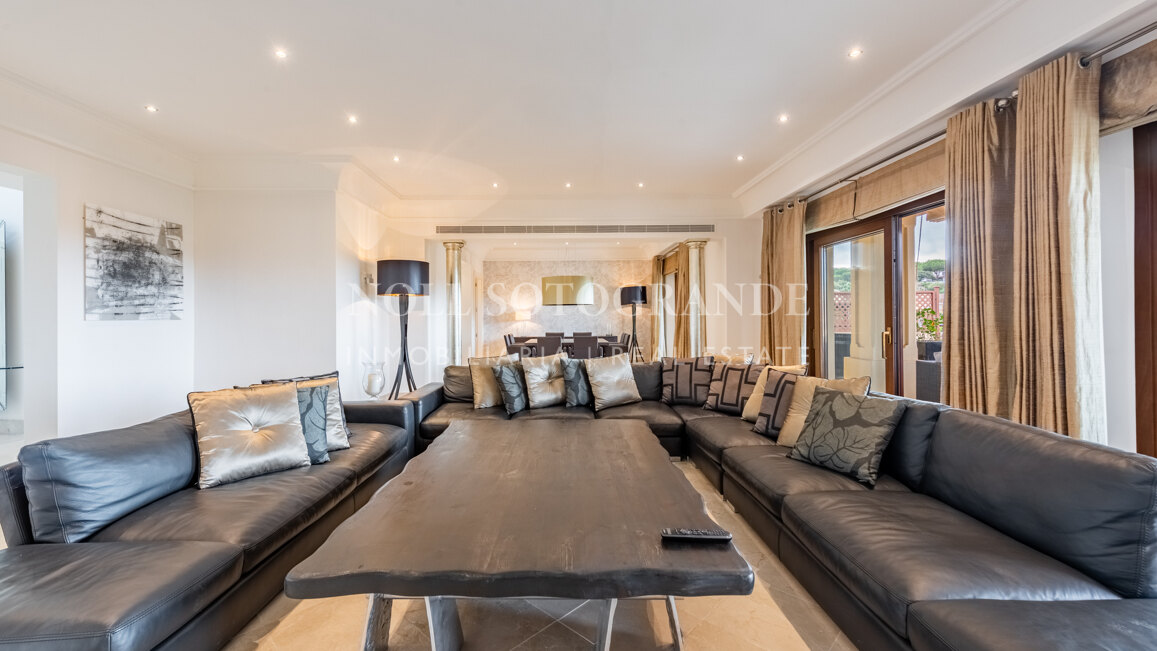 Elegantes Duplex-Penthaus in Valgrande, Sotogrande