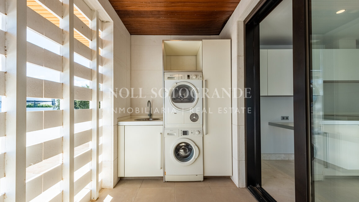 Spacious luxury Penthouse for sale Hacienda Valderrama