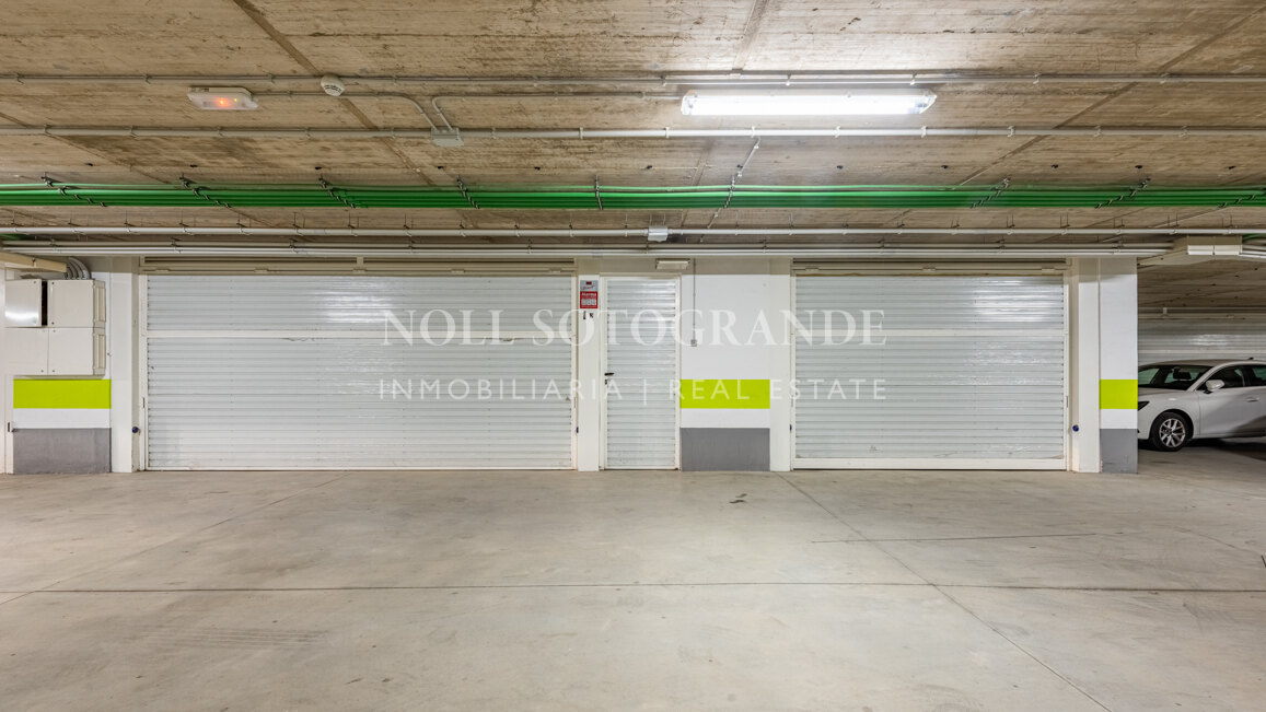 Spacious luxury Penthouse for sale Hacienda Valderrama