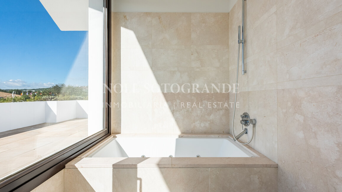 Spacious luxury Penthouse for sale Hacienda Valderrama