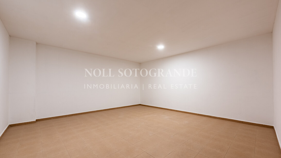 Spacious luxury Penthouse for sale Hacienda Valderrama