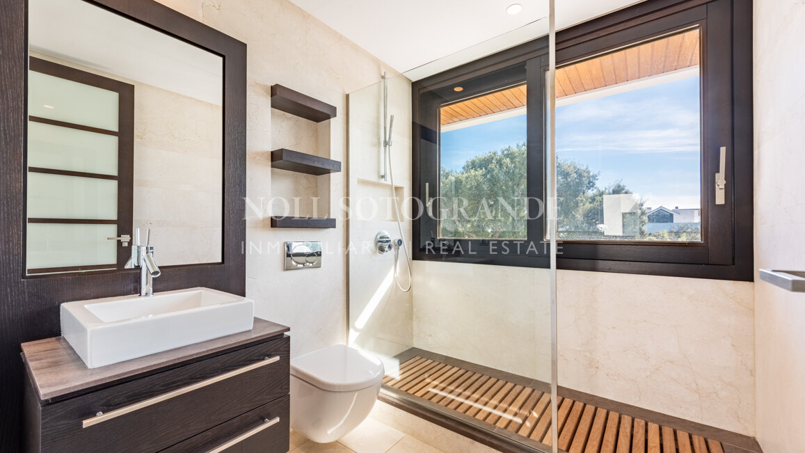 Spacious luxury Penthouse for sale Hacienda Valderrama