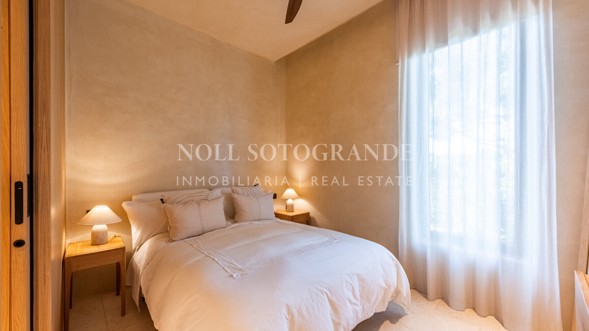 Exklusive Villa in Sotogrande Costa mit Pool zur saisonalen Vermietung verfügbar