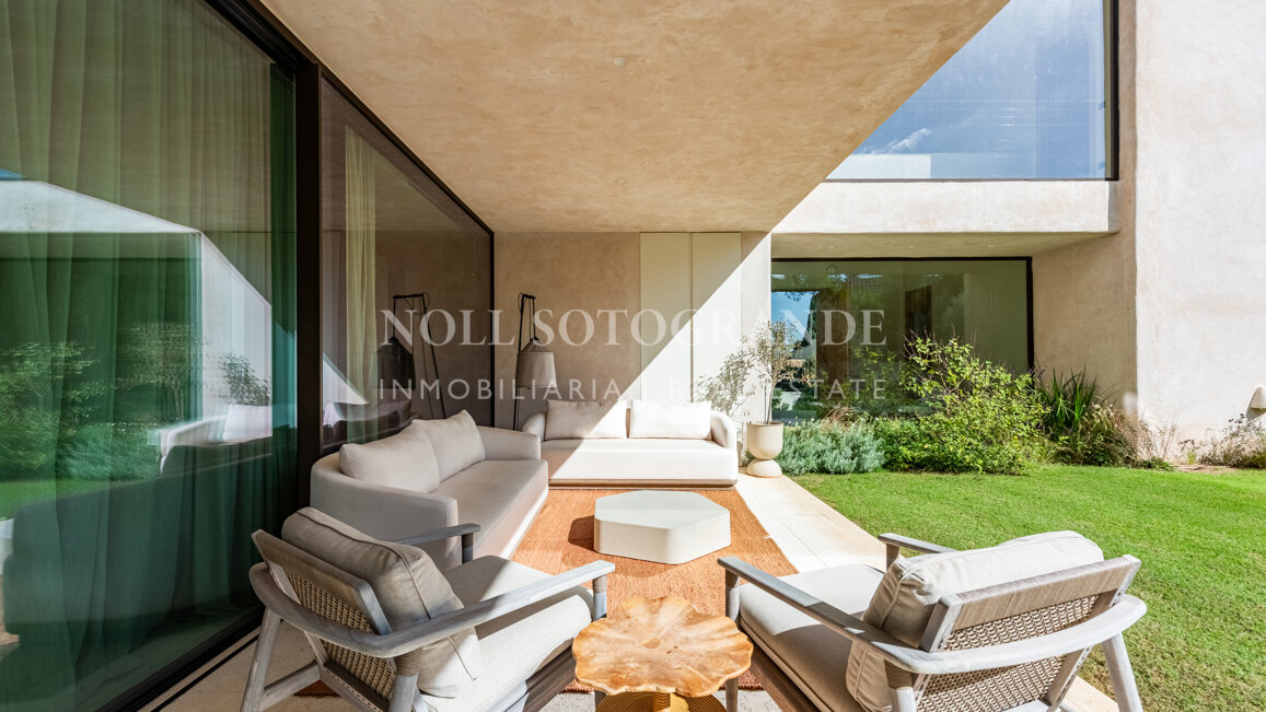 Exklusive Villa in Sotogrande Costa mit Pool zur saisonalen Vermietung verfügbar