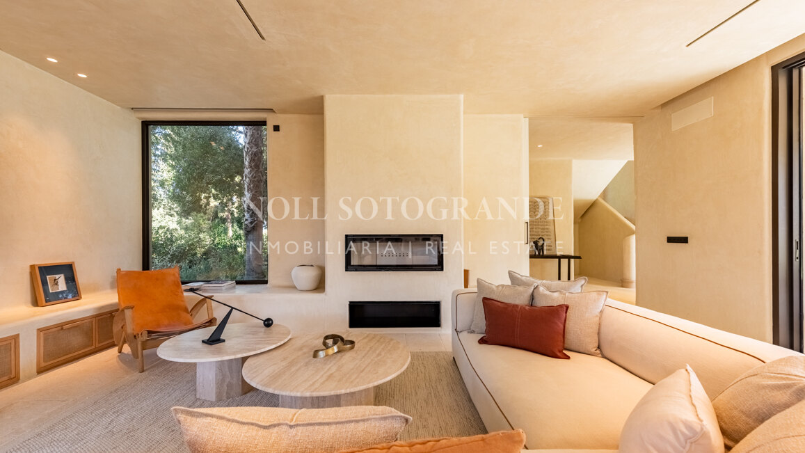 Exklusive Villa in Sotogrande Costa mit Pool zur saisonalen Vermietung verfügbar