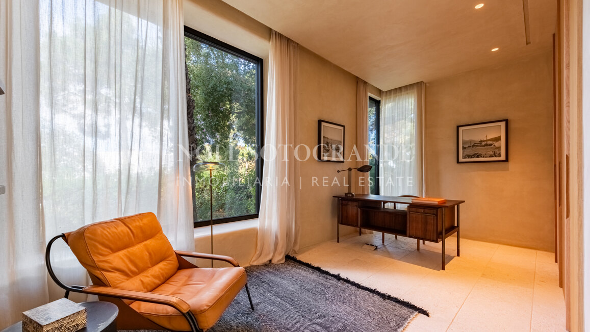 Exklusive Villa in Sotogrande Costa mit Pool zur saisonalen Vermietung verfügbar