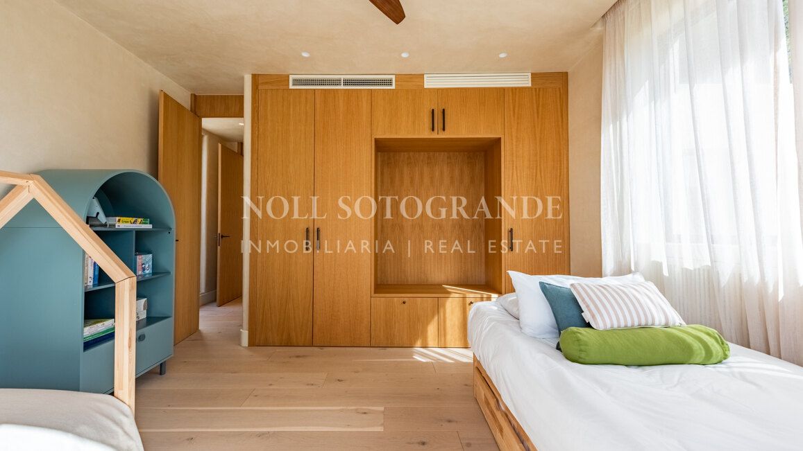 Exklusive Villa in Sotogrande Costa mit Pool zur saisonalen Vermietung verfügbar