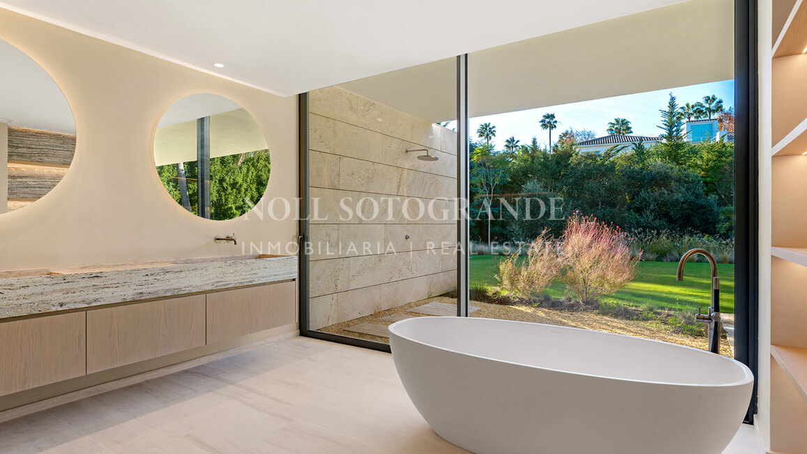 Zurückhaltende Eleganz in Sotogrande Costa