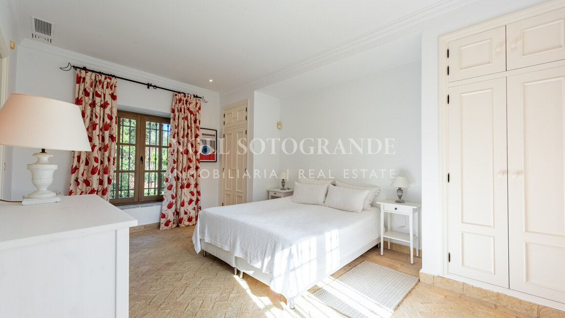 Charming 6-bedroom villa for rent front line to Valderrama Golf course, Sotogrande Alto