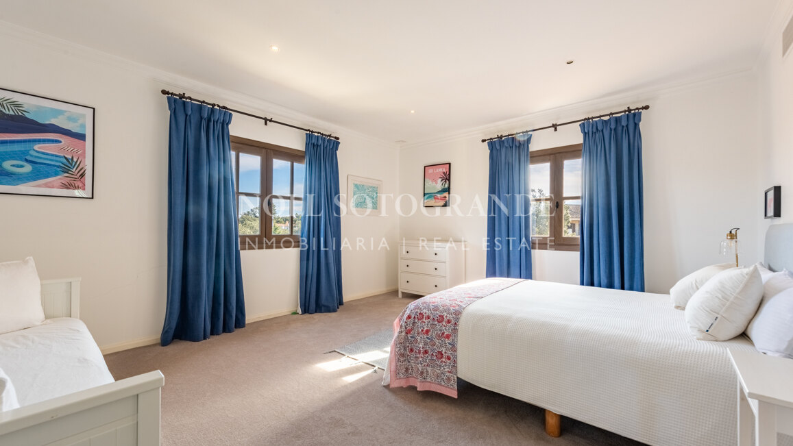 Charming 6-bedroom villa for rent front line to Valderrama Golf course, Sotogrande Alto