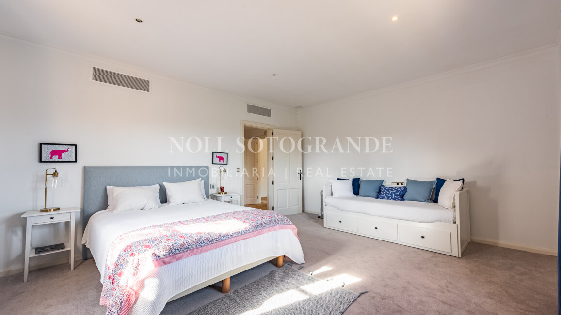 Charming 6-bedroom villa for rent front line to Valderrama Golf course, Sotogrande Alto