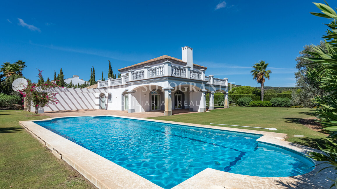 Traditional Villa in La Reserva, Sotogrande
