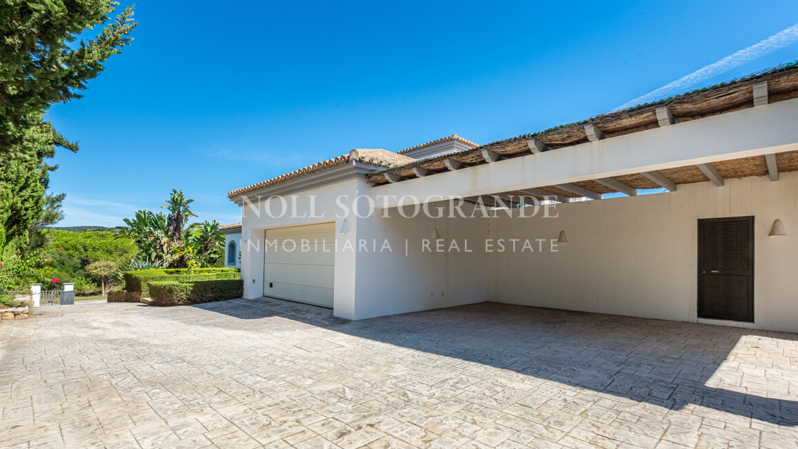 Traditional Villa in La Reserva, Sotogrande