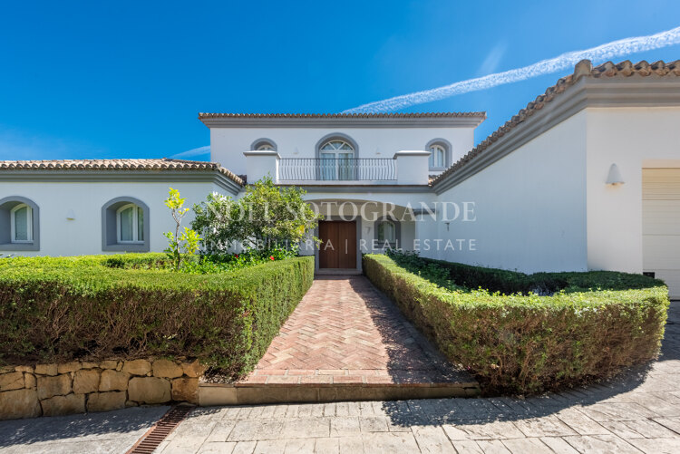 Traditional Villa in La Reserva, Sotogrande