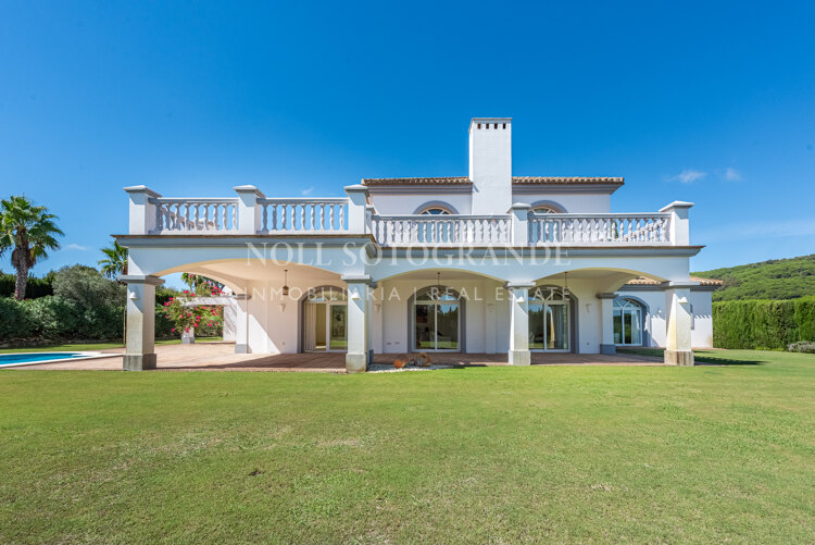 Traditional Villa in La Reserva, Sotogrande