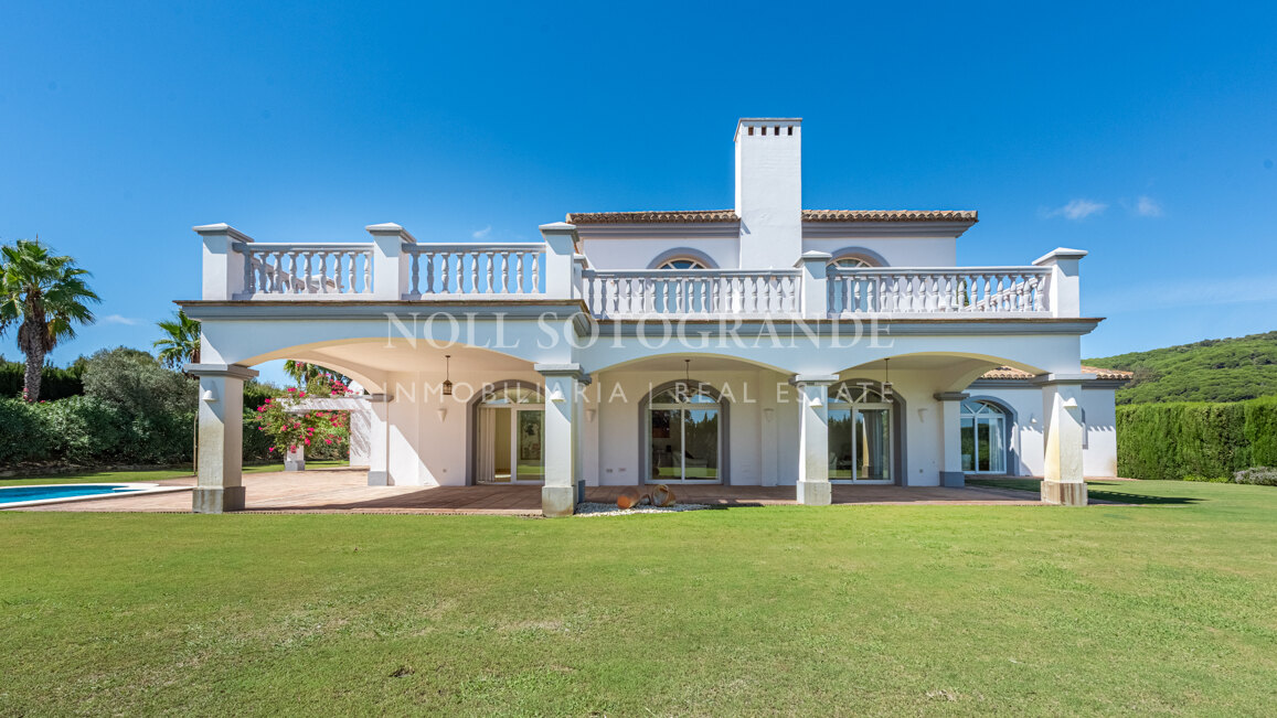 Traditional Villa in La Reserva, Sotogrande