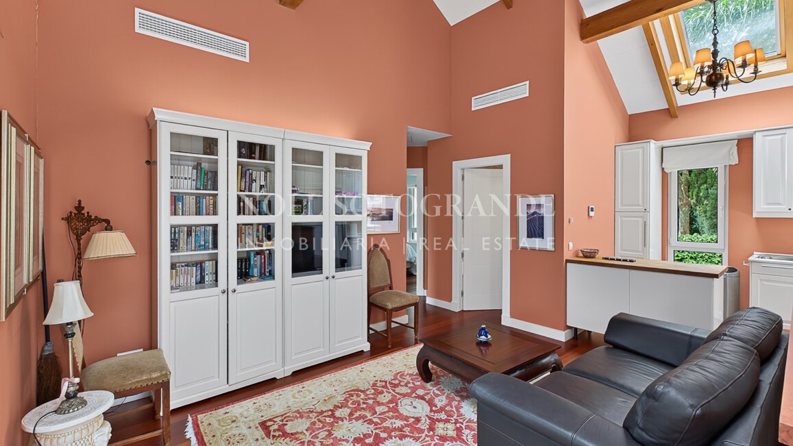 Luxury 7-Bed Villa for Sale in Sotogrande Alto with Guest Annex